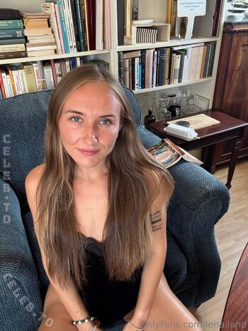 Full leaked Lenaland private onlyfans photo