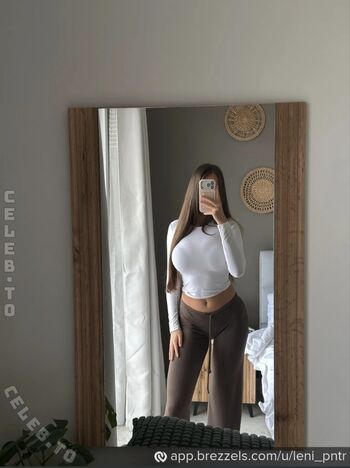 Full leaked Leni pntr private onlyfans photo