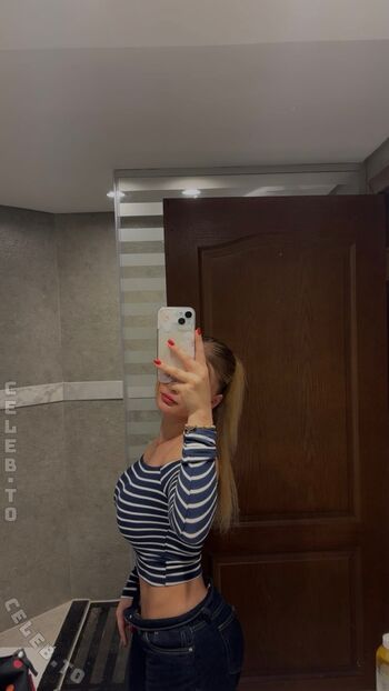 Full leaked Leni zkm private onlyfans photo