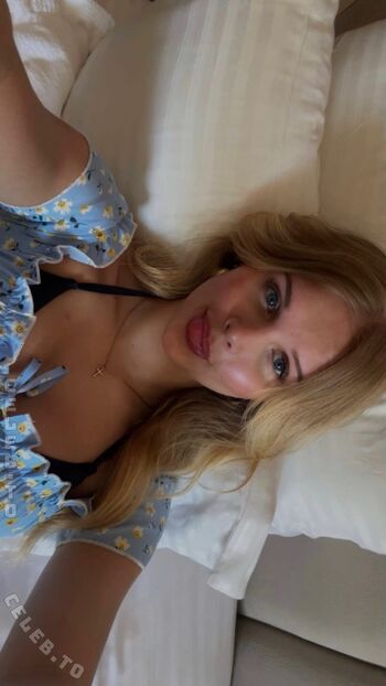 Full leaked Leni zkm private onlyfans photo