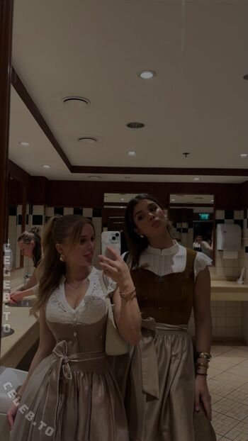 Full leaked Leni zkm private onlyfans photo