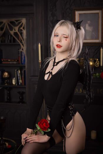 LENivayaAya