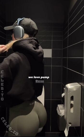 Full leaked Leonie rld private onlyfans photo