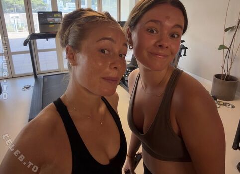 Full leaked Leoobalys private onlyfans photo