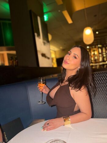 Full leaked Leslie allen private onlyfans photo