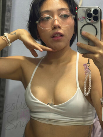 Full leaked Leslieshy private onlyfans photo
