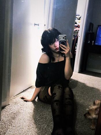 Full leaked Lesxi private onlyfans photo