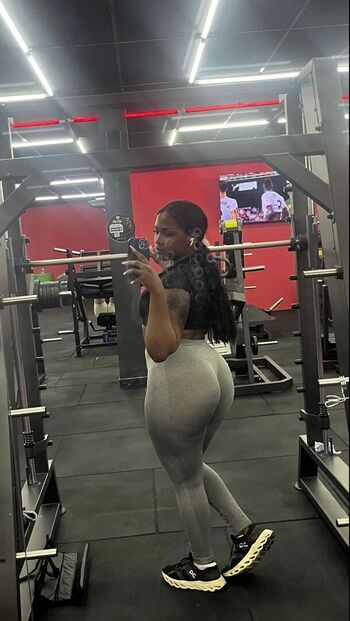 Full leaked Lettycyaaa private onlyfans photo