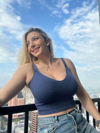 Lexi Cayla
