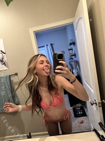 Full leaked Lexi smith  page private onlyfans photo