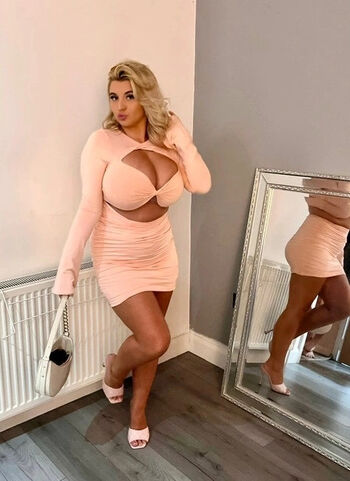 Full leaked Lexy xx private onlyfans photo