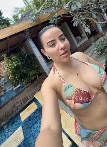 Full leaked Leyla lahouar private onlyfans photo