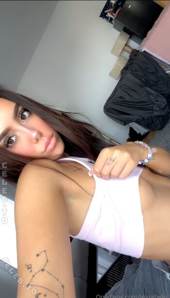 Full leaked Leylatwin private onlyfans photo