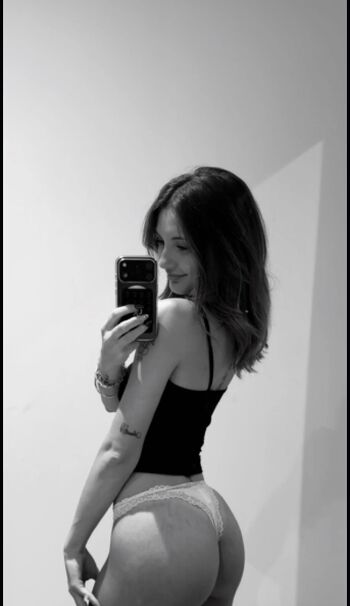 Full leaked Leynavrt private onlyfans photo