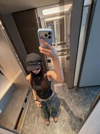 Full leaked Lia loves page private onlyfans photo