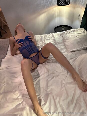 Full leaked Lia luxe private onlyfans photo
