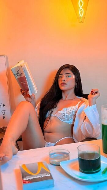 lia_mar_