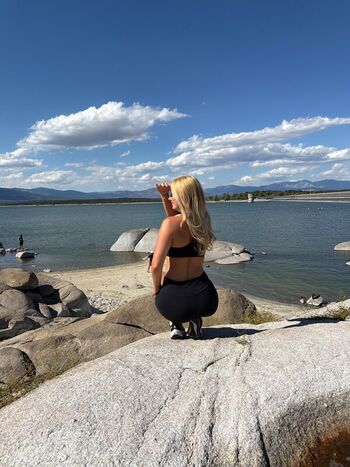 Full leaked Lia sikora private onlyfans photo