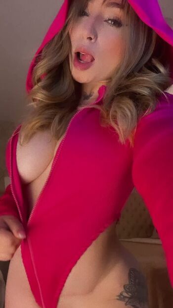 Full leaked Liapalmer private onlyfans photo