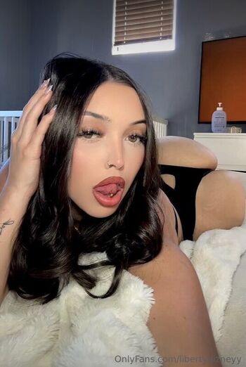Full leaked Libertydizneyy private onlyfans photo