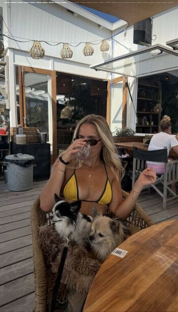 Full leaked Lies zhara  page private onlyfans photo