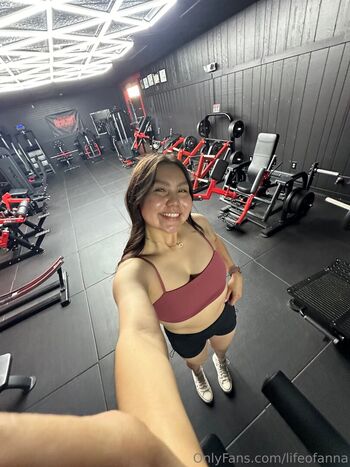 Full leaked Lifeofanna private onlyfans photo