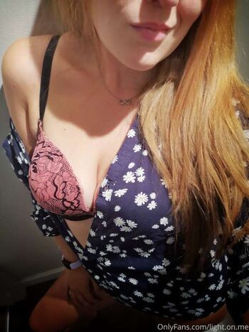 Full leaked Light on me vip private onlyfans photo