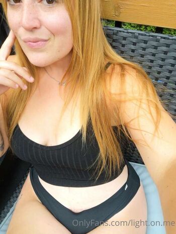 Full leaked Light on me vip private onlyfans photo