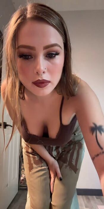 Full leaked Lightseyhaley private onlyfans photo