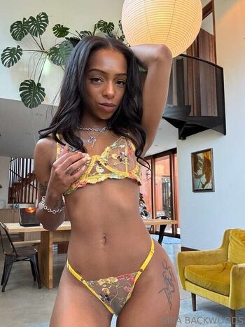 Full leaked Lightskin page private onlyfans photo