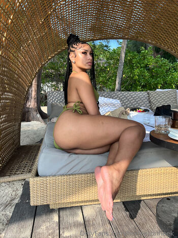 Full leaked Lightskin  page private onlyfans photo