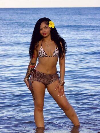 Full leaked Lightskin page private onlyfans photo
