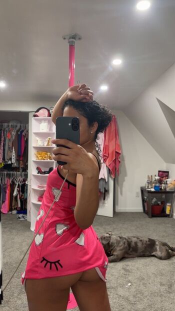 Full leaked Lightskinlasey private onlyfans photo