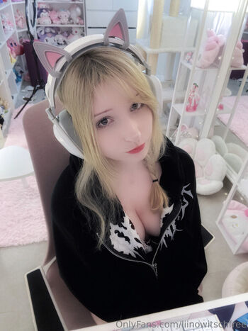 Full leaked Liinowitschfree private onlyfans photo