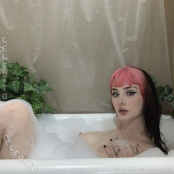 Full leaked Lilangelsawa private onlyfans photo