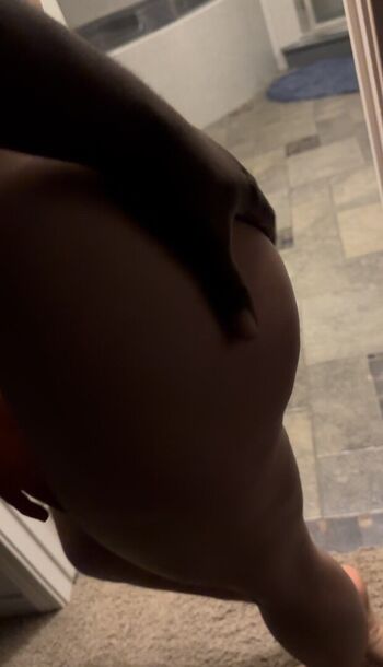 Full leaked Lilarove private onlyfans photo