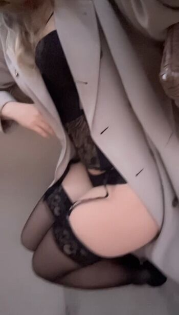 Full leaked Lilarove private onlyfans photo