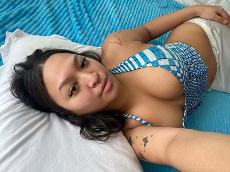 lilasianthiccie