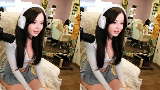 Full leaked Lilchiipmunk private onlyfans photo