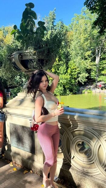 Full leaked Lilchiipmunk private onlyfans photo