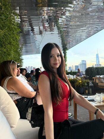 Full leaked Lilchiipmunk page private onlyfans photo