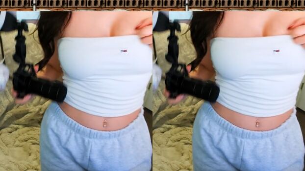 Full leaked Lilchiipmunk page private onlyfans photo