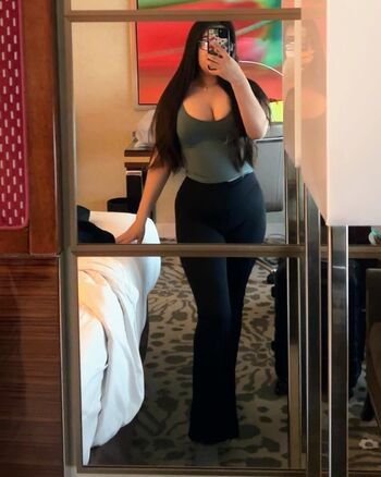 Full leaked Lilfreakkb private onlyfans photo