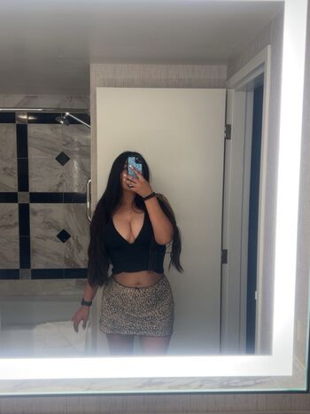 Full leaked Lilfreakkb private onlyfans photo