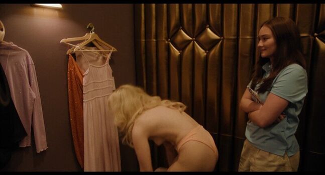 Full leaked Lili reinhart page private onlyfans photo