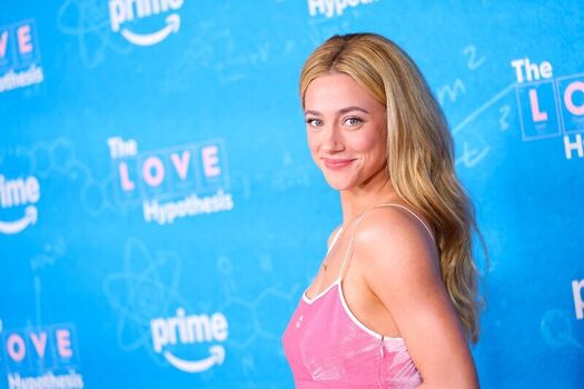 Lili Reinhart