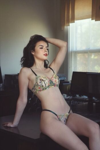 Full leaked Lilly redd page private onlyfans photo
