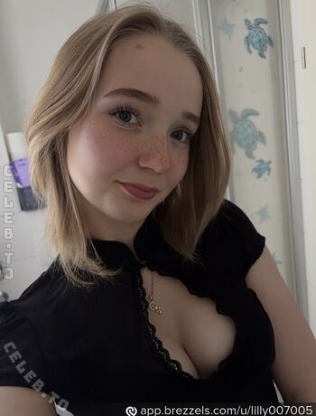 Full leaked Lilly private onlyfans photo