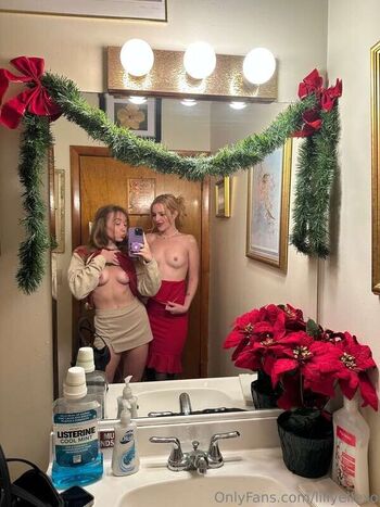 Full leaked Lillyellexo private onlyfans photo