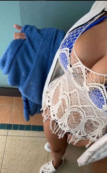 Full leaked Lillymeverett private onlyfans photo